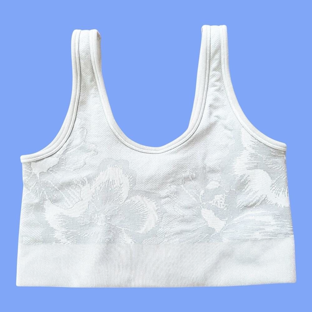 OFFLINE By Aerie Seamless Floral Sports Bra Gray Comfy Casual Size Medium M